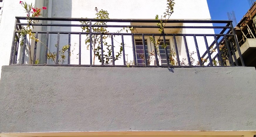 Modern MS balcony railing